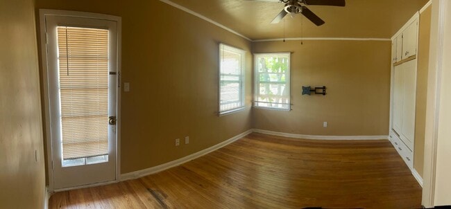 Building Photo - 640 W McKinley Ave