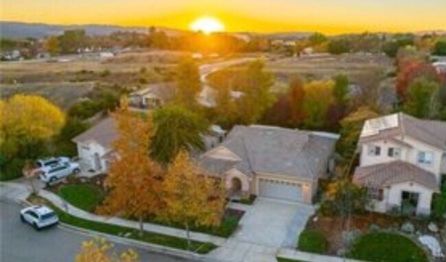Foto del edificio - 3 bedroon 2 bath home