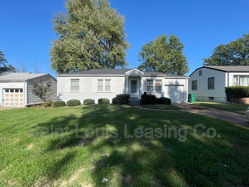 Primary Photo - 1205 Nectar Dr