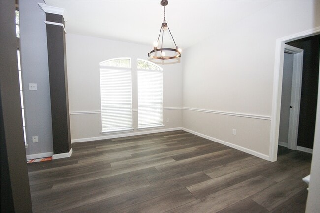 Building Photo - 2905 Autumn Creek Dr