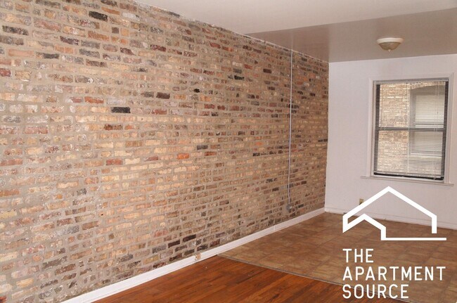 Foto del edificio - 2332 N Spaulding Ave