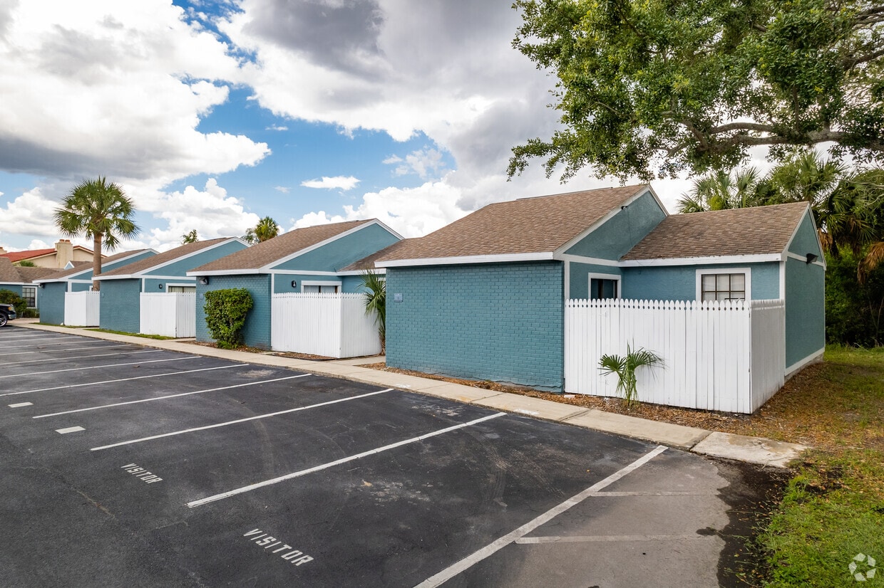 9910 Aquarius Dr Port Richey, FL - 9910 Aquarius Dr