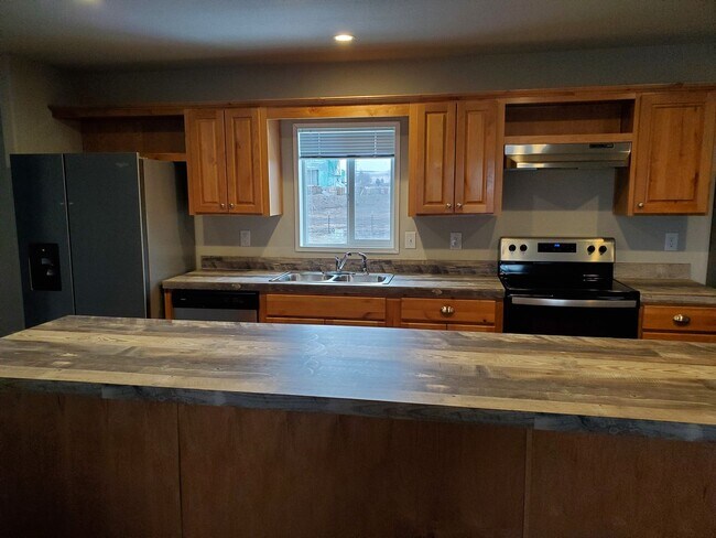 Foto del edificio - 65203 Hull Ln