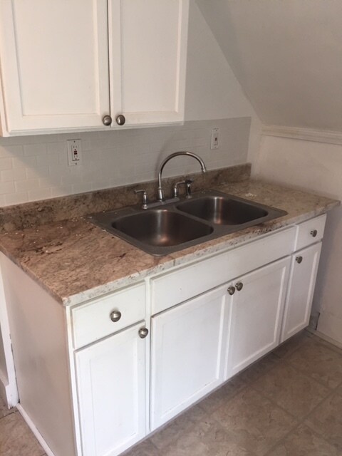 Foto del edificio - 5714 Bridge ave