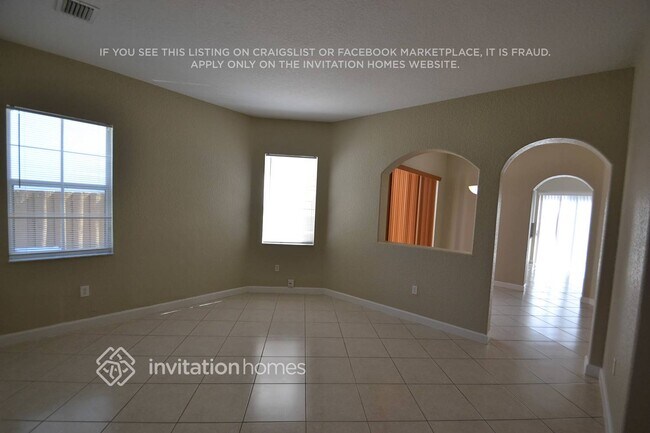 Foto del edificio - 18301 NW 89th Ave