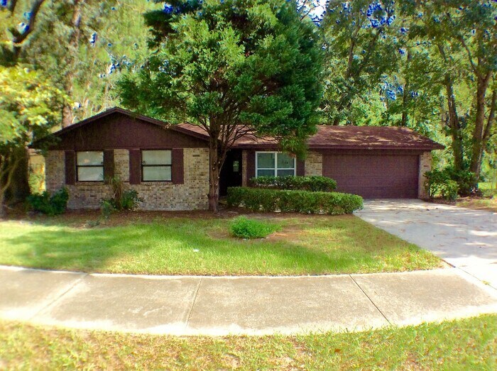 Foto del edificio - Large North Side Home!