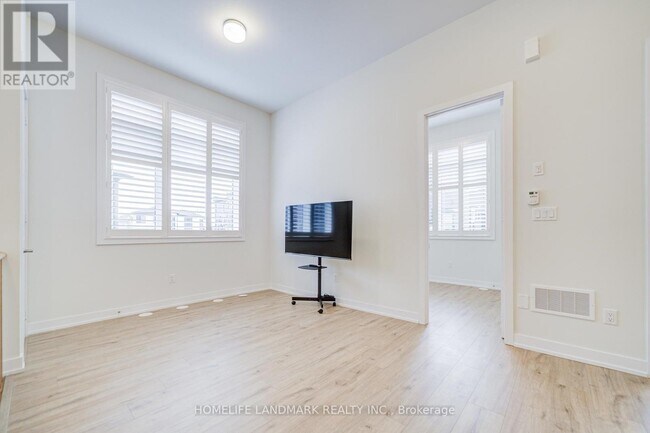 Photo du bâtiment - 33 Golden Fern St