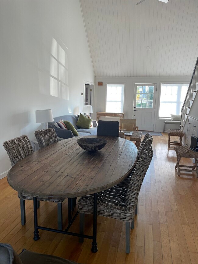 Foto del edificio - 126 Kings Hwy