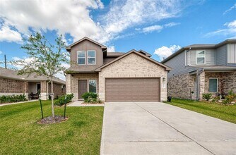 Building Photo - 24330 Elmwood Falls Dr