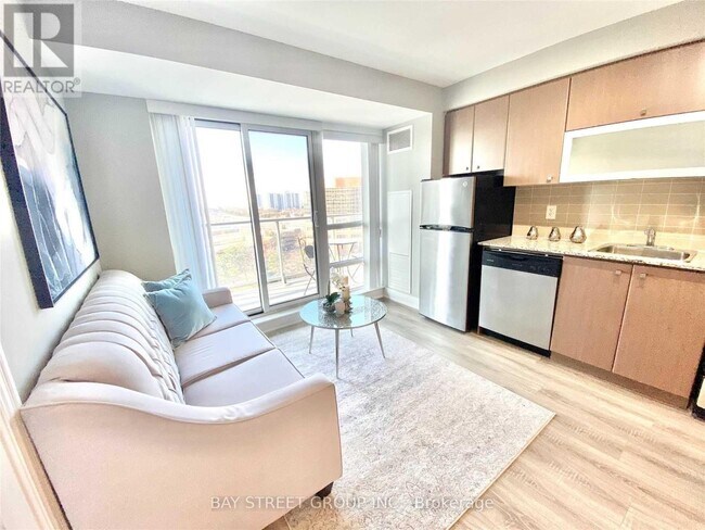Photo du bâtiment - 2015 Sheppard Ave E