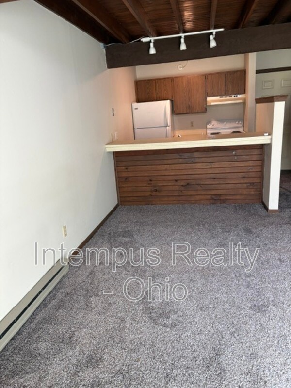 Foto del edificio - 794 Kentwood Dr