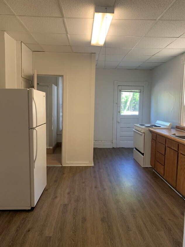 Foto del edificio - 617 N Johnson St