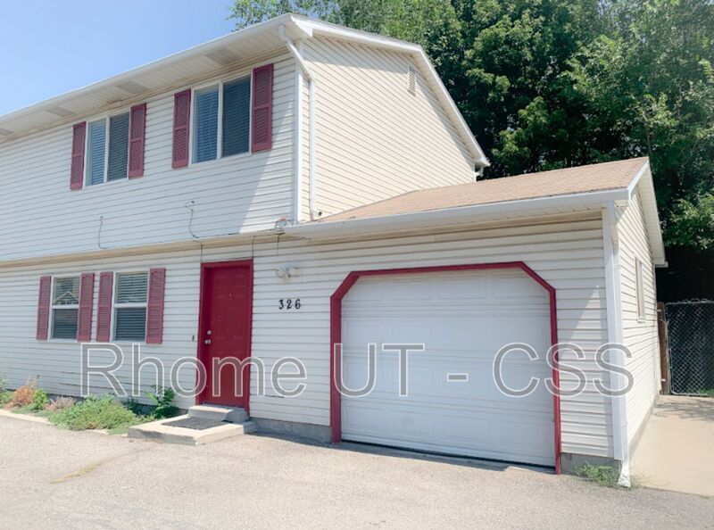Primary Photo - 326 Fenton Ave