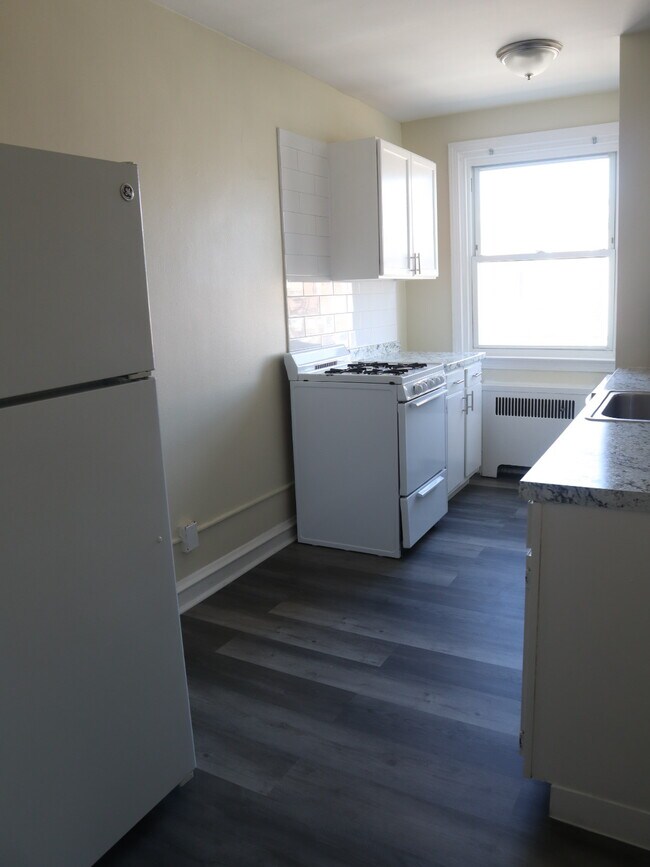 Foto del edificio - 5950 Bennington St