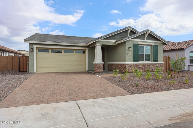 Foto del edificio - 7680 W Honeysuckle Dr