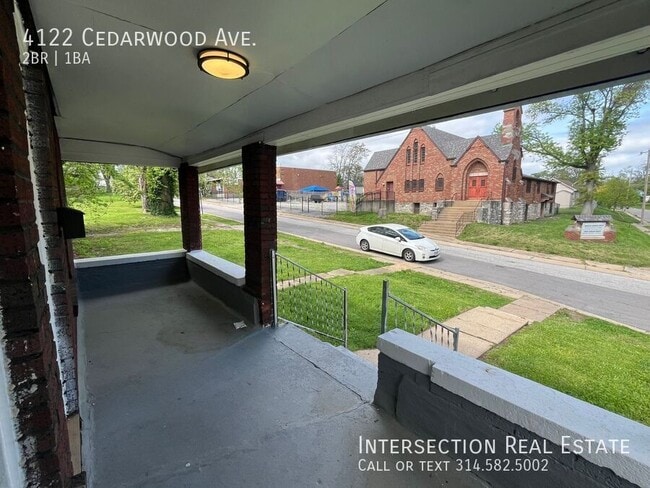 Building Photo - 4122 Cedarwood Ave