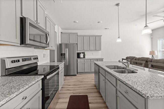 Foto del edificio - 11640 Mendenhall Ct