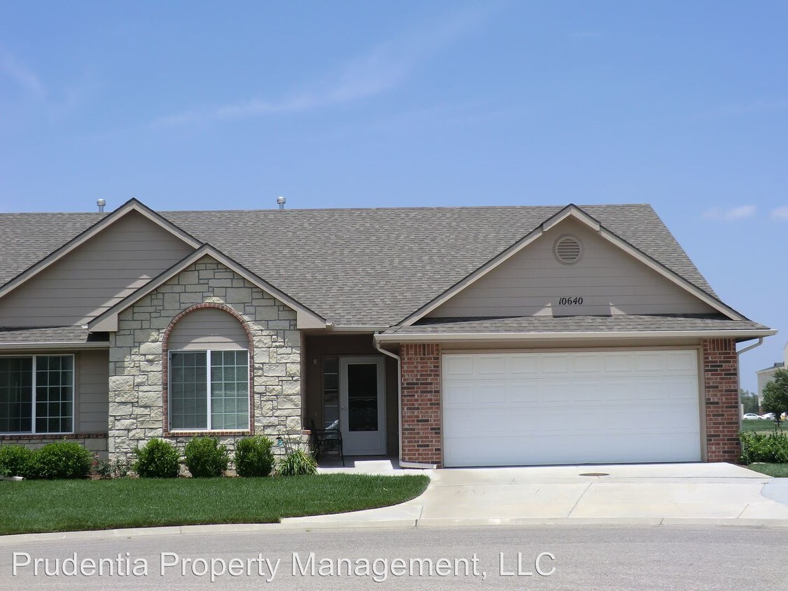 10640 Hearth Stone Cir, Maize, KS 67101 House for Rent in Maize, KS