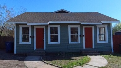 Building Photo - 538 Kayton Ave