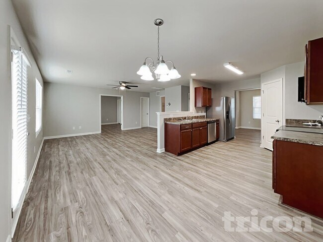Foto del edificio - 4114 Vershire Ave