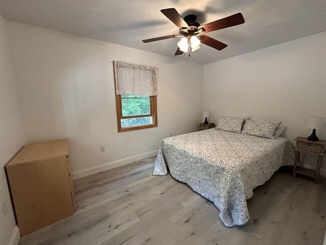 Foto del edificio - **WINTER RENTAL** Granite Countertops and ...