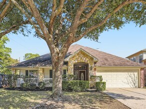 Building Photo - 17534 Colony Stream Dr