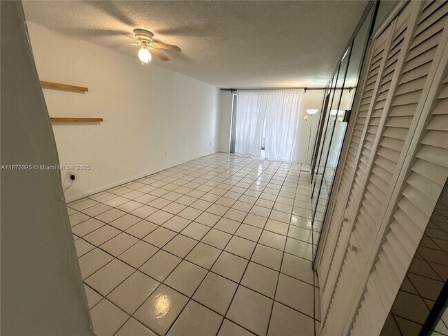 Foto del edificio - 1331 Lincoln Rd