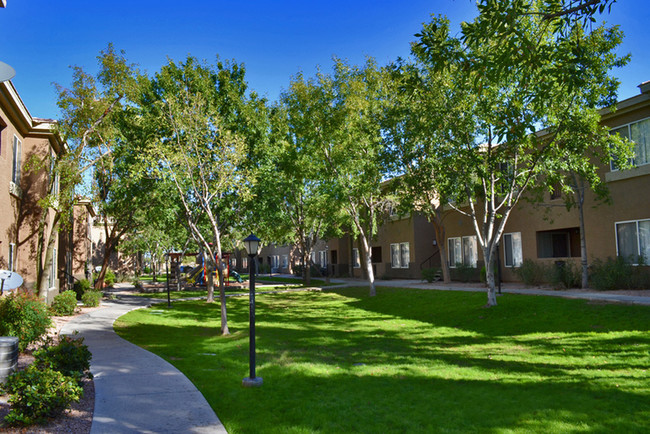 Canyon Ridge Apartments Rentals - Surprise, AZ | Apartments.com