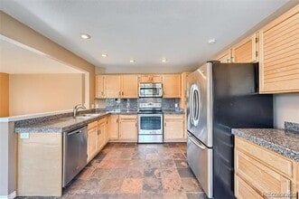 Building Photo - 9306 S Pepperwood Ln