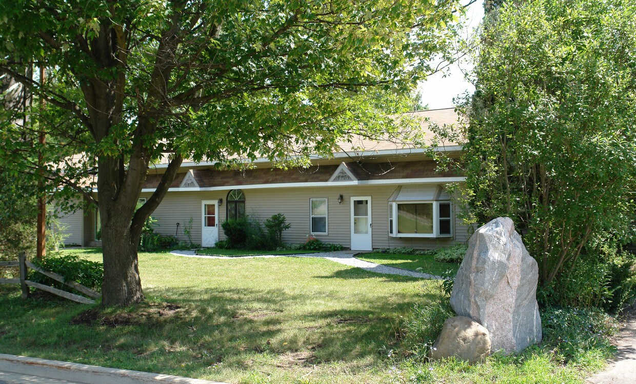 Primary Photo - 3780-3900 Jefferson Hwy