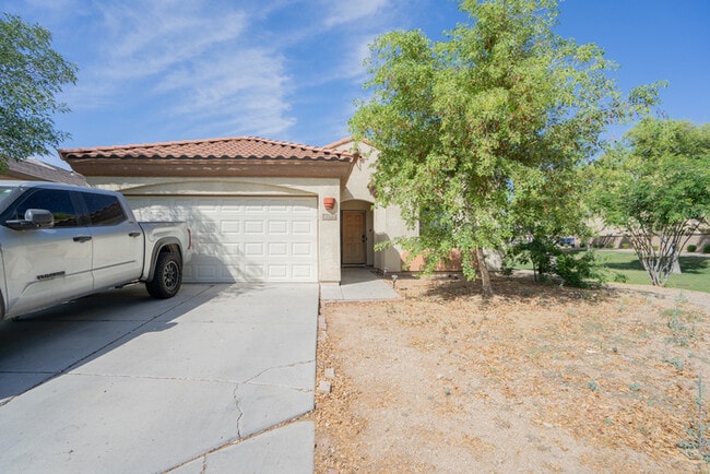 Building Photo - 9377 W Milkweed Loop