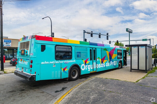 Residents can access busses to commute around Cicero.