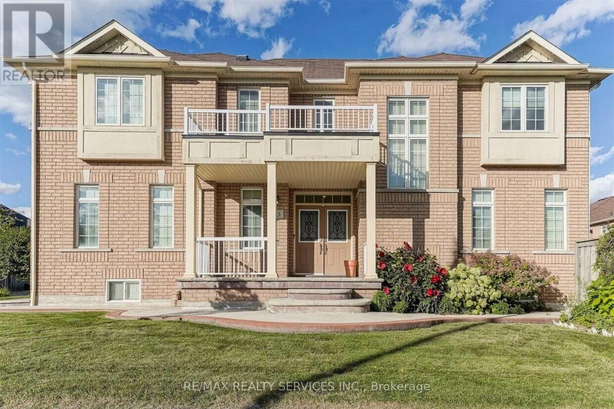 Primary Photo - 3 Coolwater Dr