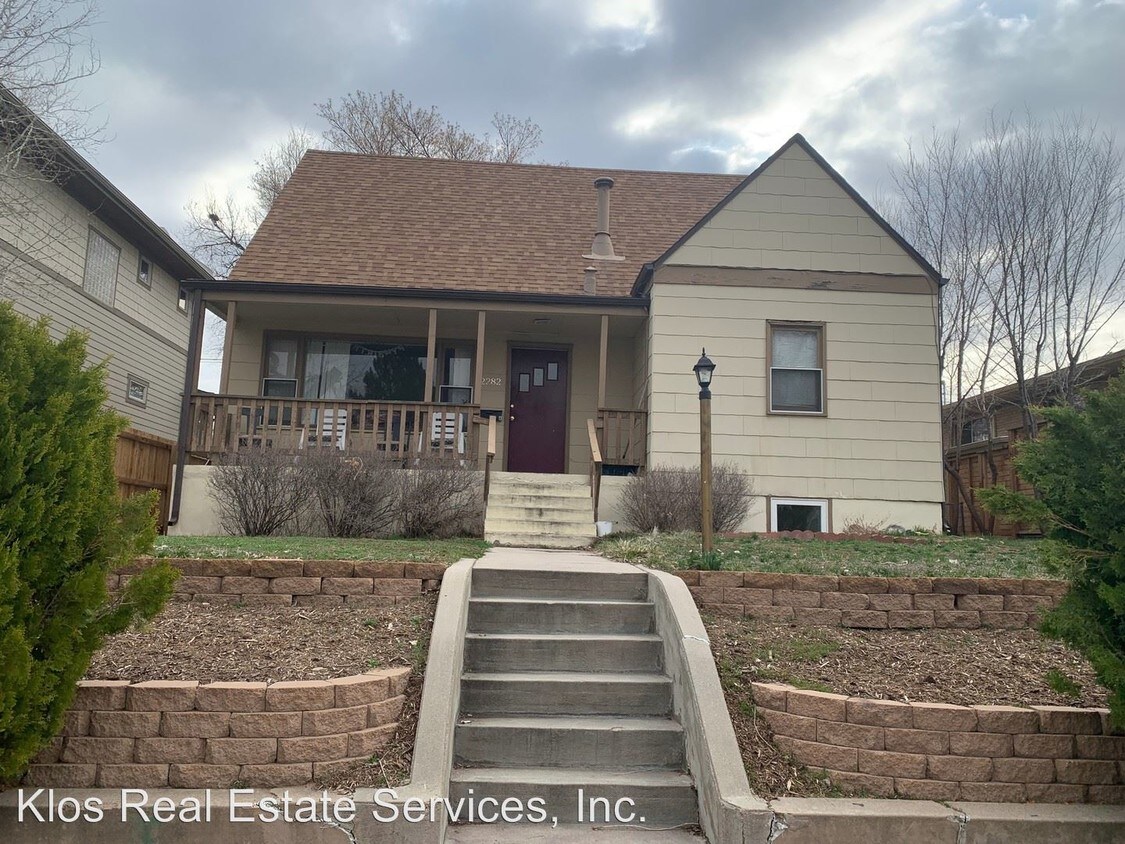 Primary Photo - 6 br, 3 bath House - 2282 South Gilpin Street