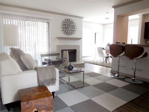 Foto del edificio - 2301 S Millbend Dr