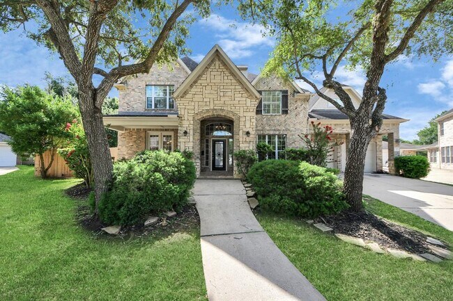 Building Photo - 3811 Parkside Dr