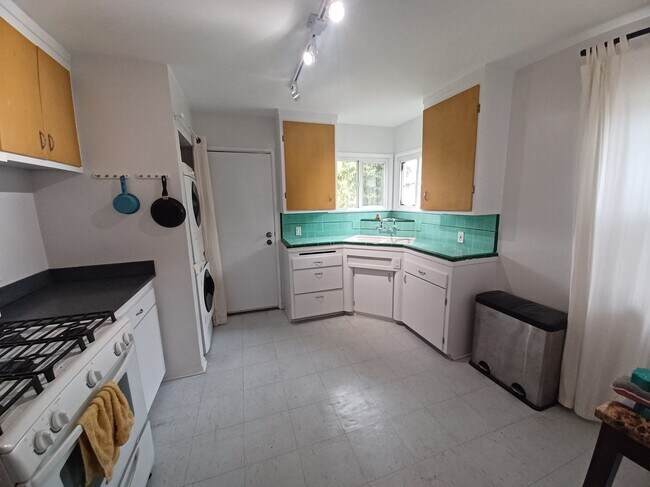 Foto del edificio - 11842 Braddock Dr