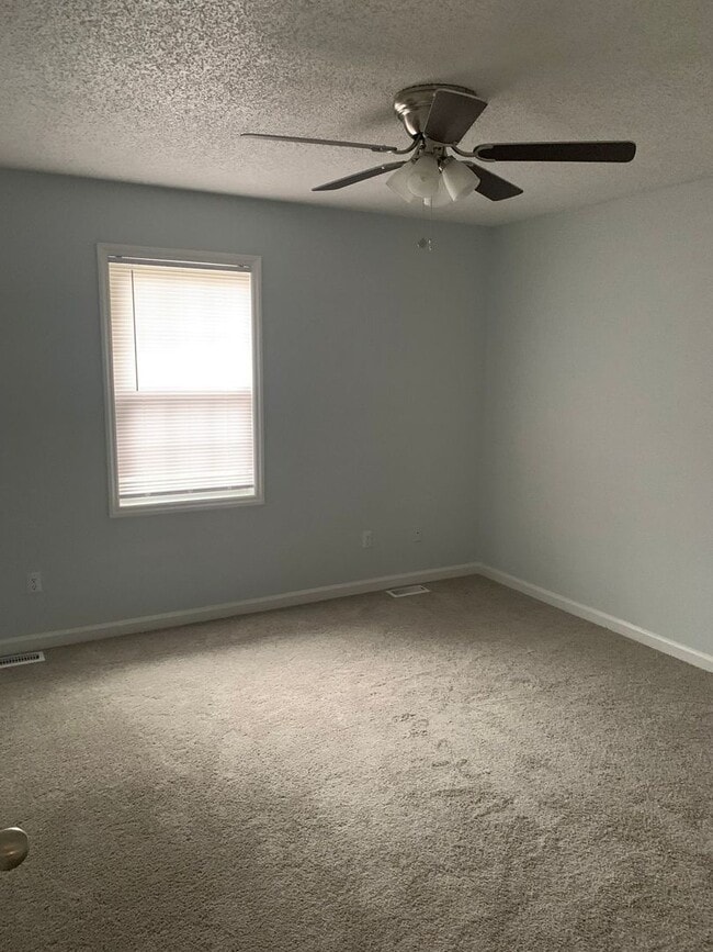 Interior Photo - Lionchase Apartments
