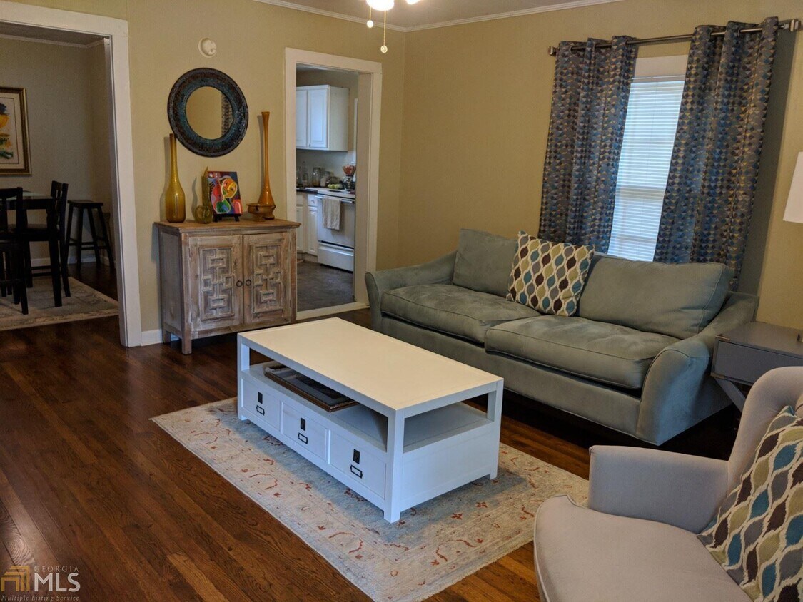 26 Quarry St, Gainesville, GA 30501 House Rental in Gainesville, GA