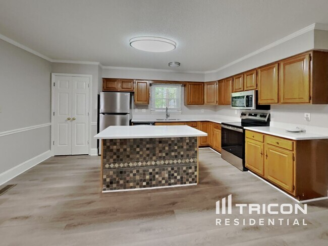 Foto del edificio - 5710 Windworth Dr