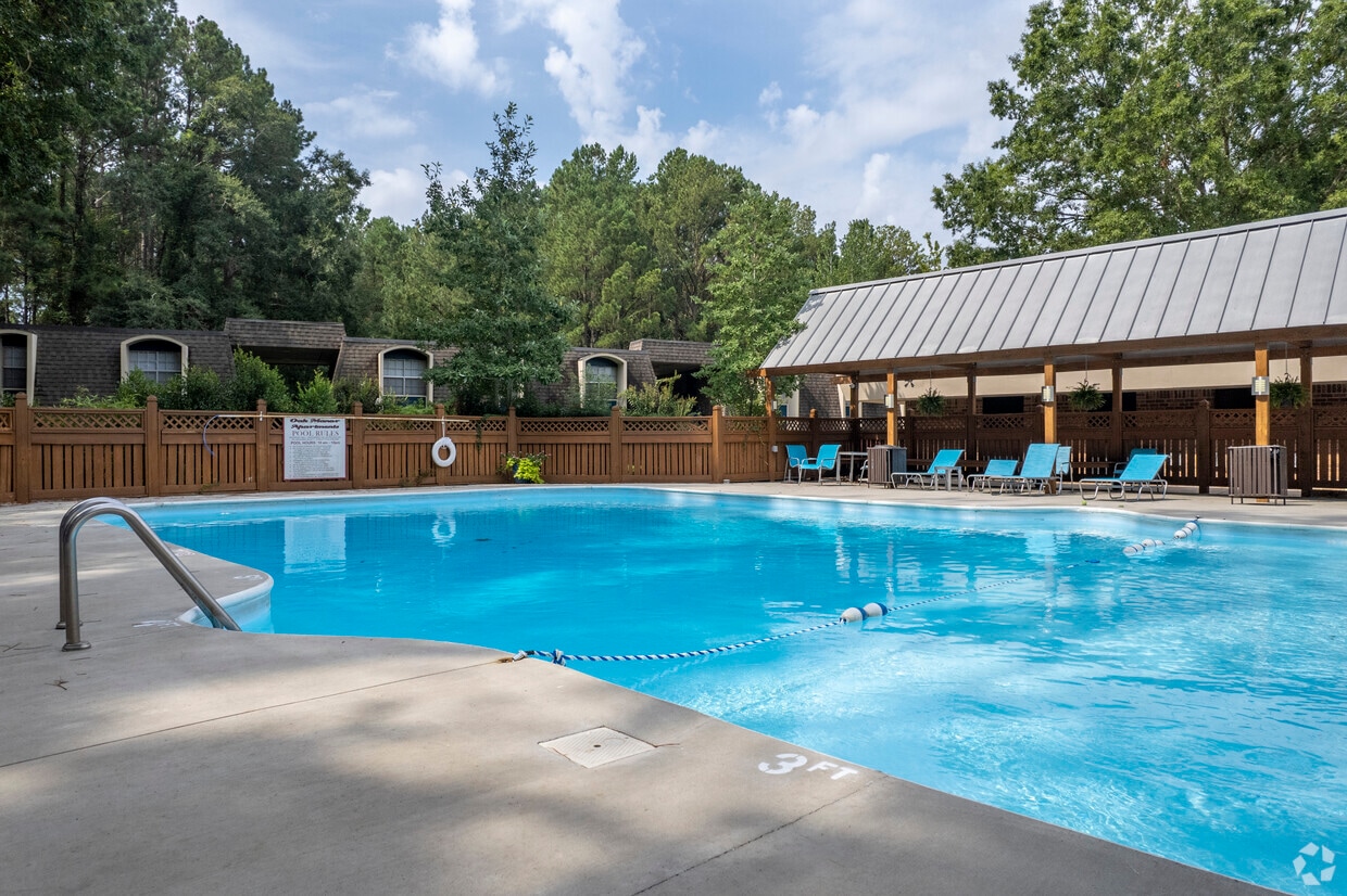 Oak Manor Apartment Homes Apartments in Meridian, MS