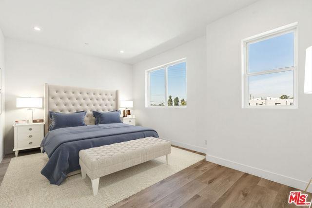 Building Photo - 1/2 South Centinela Avenue Apt #4916, Los ...