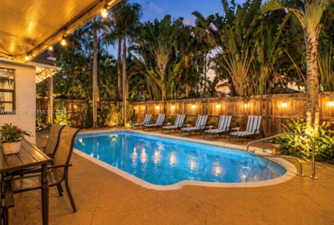 Foto del edificio - 3024 NE 2nd Terrace