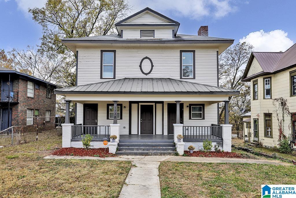 Primary Photo - 1738 17th St N