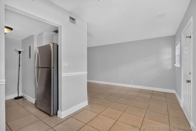 Building Photo - 3760 NW 115th Ave
