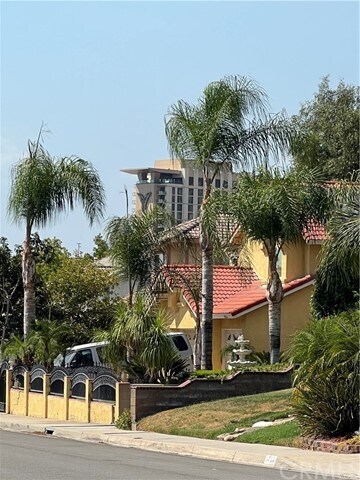Building Photo - 3061 Piedmont Dr