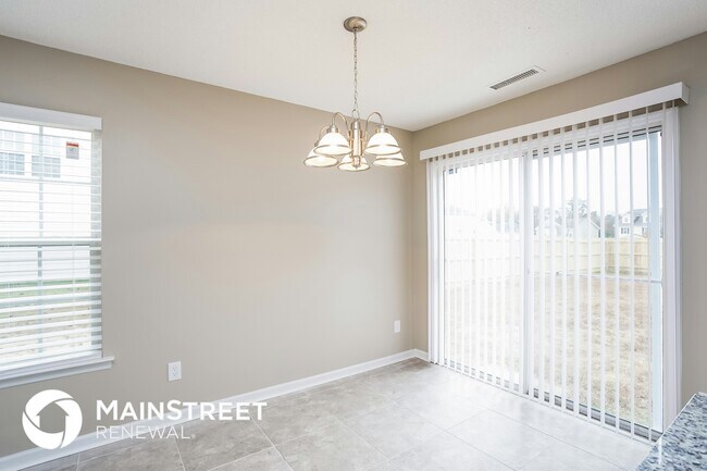 Foto del edificio - 2 Diamond Ct