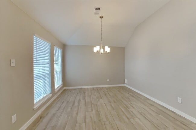 Building Photo - 18918 Cypresswood Forest Ct