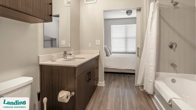 Foto del edificio - 14015 Univ Pass