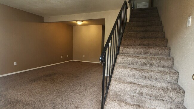 Foto del edificio - "Charming 2-Bedroom Retreat with modern co...